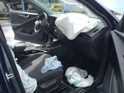 Veículo de Sucata kia niro ii (sg2) ev do ano 2023 alimentado em16