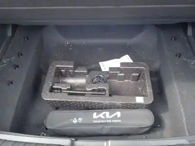 Veículo de Sucata kia niro ii (sg2) ev do ano 2023 alimentado em16