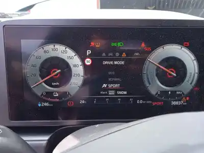 Veículo de Sucata kia niro ii (sg2) ev do ano 2023 alimentado em16