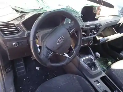 Scrapping Vehicle ford kuga iii (dfk) 1.5 ecoboost of the year 2023 powered yzda