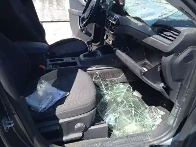 Scrapping Vehicle ford kuga iii (dfk) 1.5 ecoboost of the year 2023 powered yzda