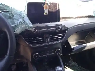 Scrapping Vehicle ford kuga iii (dfk) 1.5 ecoboost of the year 2023 powered yzda