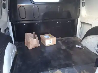 Véhicule à la ferraille renault kangoo express (fw0/1_) 1.5 dci 75 (fw07, fw10, fw04) de l'année 2019 alimenté k9k628