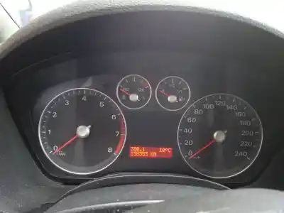 Здавання транспортного засобу ford c-max (dm2) 1.6 року 2007 потужний shda