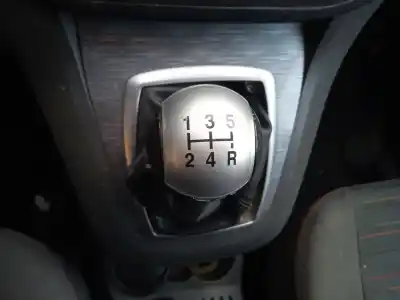 Здавання транспортного засобу ford c-max (dm2) 1.6 року 2007 потужний shda