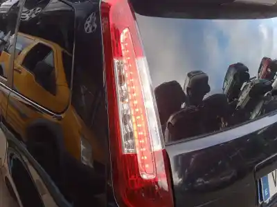 Здавання транспортного засобу ford c-max (dm2) 1.6 року 2007 потужний shda