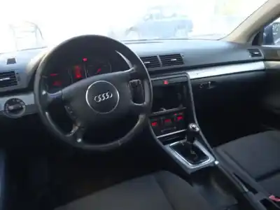 Veículo de Sucata audi a4 b6 avant (8e5) 2.5 tdi quattro do ano 2004 alimentado bau Veículo de Sucata audi a4 b6 avant (8e5) 2.5 tdi quattro do ano 2004 alimentado bau