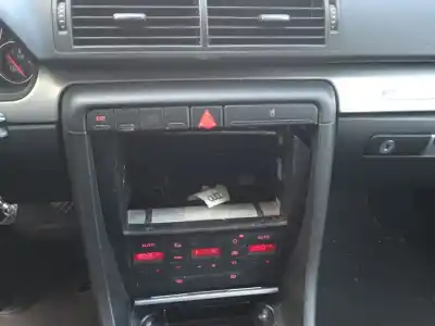 Veículo de Sucata audi a4 b6 avant (8e5) 2.5 tdi quattro do ano 2004 alimentado bau Veículo de Sucata audi a4 b6 avant (8e5) 2.5 tdi quattro do ano 2004 alimentado bau