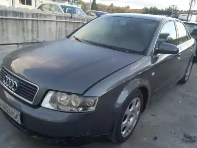 Scrapping Vehicle audi a4 b6 (8e2) 1.9 tdi of the year 2003 powered avf