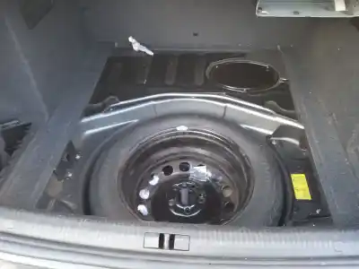 Scrapping Vehicle audi a4 b6 (8e2) 1.9 tdi of the year 2003 powered avf
