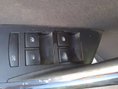 Véhicule à la ferraille opel astra j sedán 1.7 cdti (69) de l'année 2013 alimenté a17dts