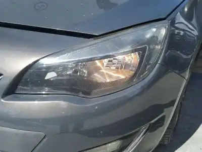 Véhicule à la ferraille opel astra j sedán 1.7 cdti (69) de l'année 2013 alimenté a17dts
