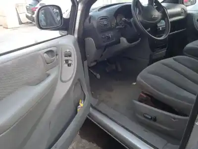 Veículo de Sucata chrysler voyager iv (rg, rs) 2.8 crd do ano 2005 alimentado vm28c