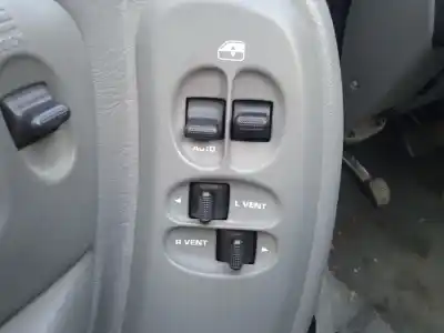 Veículo de Sucata chrysler voyager iv (rg, rs) 2.8 crd do ano 2005 alimentado vm28c