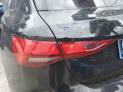 Veículo de Sucata audi a3 sportback (8ya) 30 tfsi mild hybrid do ano 2023 alimentado dlaa