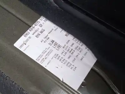 Veículo de Sucata audi a3 sportback (8ya) 30 tfsi mild hybrid do ano 2023 alimentado dlaa