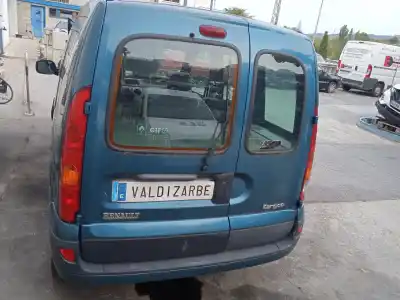 Véhicule à la ferraille renault kangoo (kc0/1_) 1.5 dci (kc07) de l'année 2004 alimenté k9k704