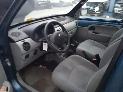 Véhicule à la ferraille renault kangoo (kc0/1_) 1.5 dci (kc07) de l'année 2004 alimenté k9k704