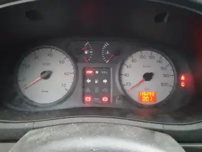 Véhicule à la ferraille renault kangoo (kc0/1_) 1.5 dci (kc07) de l'année 2004 alimenté k9k704