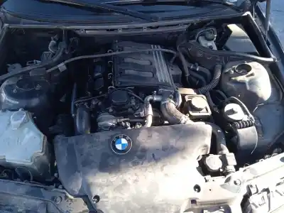 Scrapping Vehicle bmw 3 (e46) 320 d of the year 2000 powered 204d1