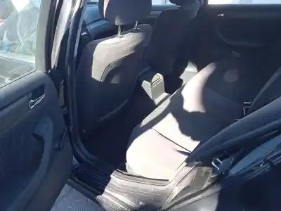 Scrapping Vehicle bmw 3 (e46) 320 d of the year 2000 powered 204d1