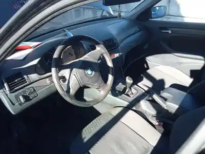 Scrapping Vehicle bmw 3 (e46) 320 d of the year 2000 powered 204d1