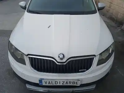 Scrapping Vehicle skoda octavia iii combi (5e5, 5e6) 2.0 tdi 4x4 of the year 2016 powered crmb