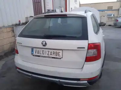 Scrapping Vehicle skoda octavia iii combi (5e5, 5e6) 2.0 tdi 4x4 of the year 2016 powered crmb