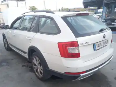 Scrapping Vehicle skoda octavia iii combi (5e5, 5e6) 2.0 tdi 4x4 of the year 2016 powered crmb