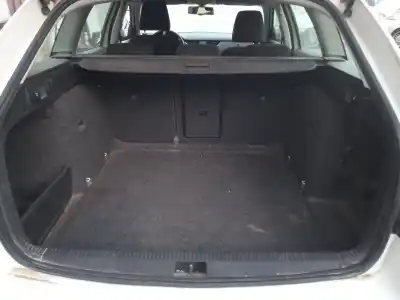 Scrapping Vehicle skoda octavia iii combi (5e5, 5e6) 2.0 tdi 4x4 of the year 2016 powered crmb