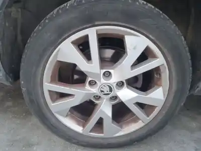 Scrapping Vehicle skoda octavia iii combi (5e5, 5e6) 2.0 tdi 4x4 of the year 2016 powered crmb