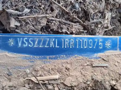 Здавання транспортного засобу seat leon (kl1) 1.0 tsi року 2024 потужний dlaa