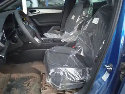 Здавання транспортного засобу seat leon (kl1) 1.0 tsi року 2024 потужний dlaa