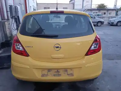 Véhicule à la ferraille opel corsa d (s07) 1.2 (l08, l68) de l'année 2013 alimenté a12xer
