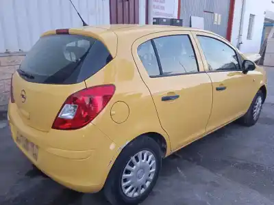 Véhicule à la ferraille opel corsa d (s07) 1.2 (l08, l68) de l'année 2013 alimenté a12xer