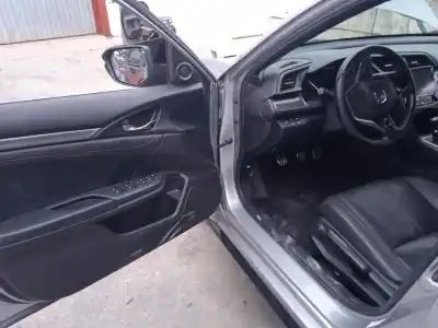 Здавання транспортного засобу honda civic x fastback (fc_, fk_) 1.0 vtec року 2019 потужний p10a2