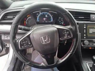 Здавання транспортного засобу honda civic x fastback (fc_, fk_) 1.0 vtec року 2019 потужний p10a2
