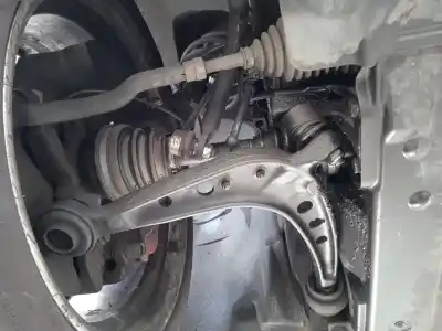 Здавання транспортного засобу bmw 3 touring (e46) 330 xd року 2005 потужний 306d2