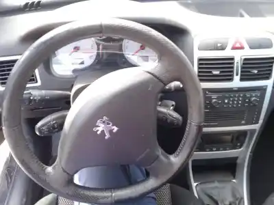 Veículo de Sucata peugeot 307 break (3e) 1.6 hdi 110 do ano 2006 alimentado 9hz