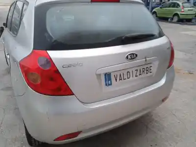 Vehicul casat kia cee'd fastback (ed) 1.6 crdi 115 al anului 2008 alimentat d4fb