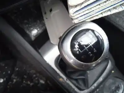 Vehicul casat kia cee'd fastback (ed) 1.6 crdi 115 al anului 2008 alimentat d4fb