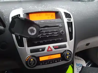 Vehicul casat kia cee'd fastback (ed) 1.6 crdi 115 al anului 2008 alimentat d4fb