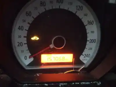 Veículo de Sucata KIA CEE'D FASTBACK (ED) 1.6 CRDI 115 do ano 2008 alimentado D4FB