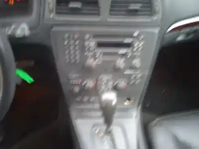 Scrapping Vehicle volvo s60 i (384) d5 of the year 2002 powered d5244t