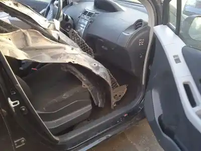 Scrapping Vehicle toyota yaris (_p9_) 1.0 vvt-i (ksp90_) of the year 2010 powered 1kr