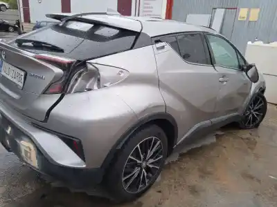 Здавання транспортного засобу toyota c-hr (_x1_) 1.8 hybrid (zyx10_, zyx11_) року 2017 потужний 2zr