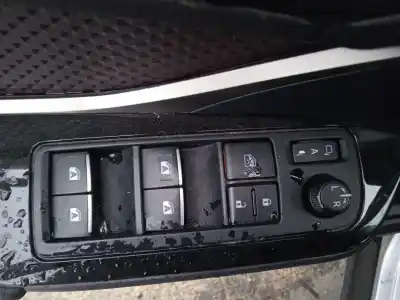 Здавання транспортного засобу toyota c-hr (_x1_) 1.8 hybrid (zyx10_, zyx11_) року 2017 потужний 2zr