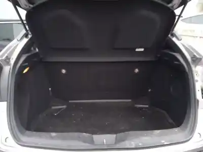 Здавання транспортного засобу toyota c-hr (_x1_) 1.8 hybrid (zyx10_, zyx11_) року 2017 потужний 2zr