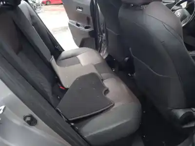 Здавання транспортного засобу toyota c-hr (_x1_) 1.8 hybrid (zyx10_, zyx11_) року 2017 потужний 2zr