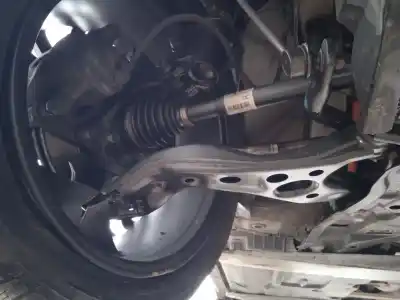 Здавання транспортного засобу toyota c-hr (_x1_) 1.8 hybrid (zyx10_, zyx11_) року 2017 потужний 2zr